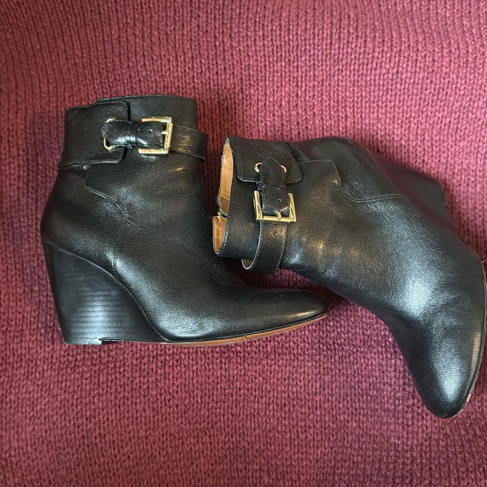 Nine  West Wedge Boots
